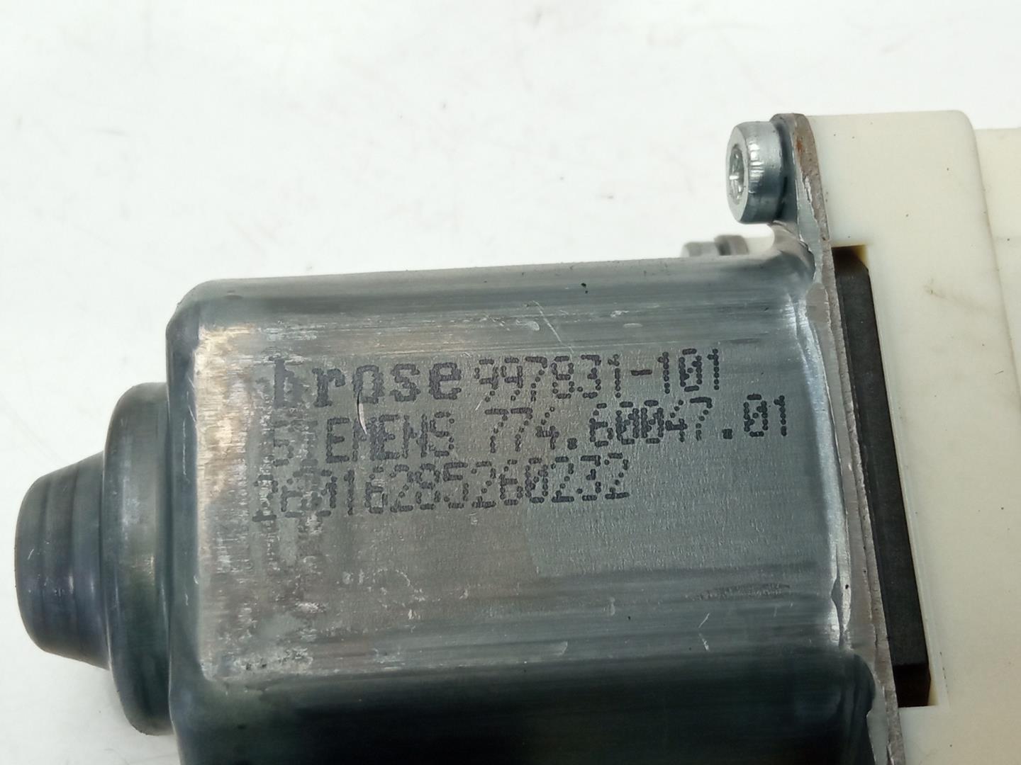 CITROËN C4 1 generation (2004-2011) Aizmugurējo labo durvju logu pacēlājs 922489, 997019102, 9647441380 18482492