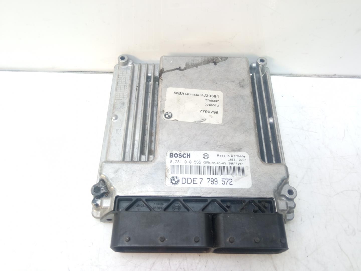 RENAULT 3 Series E46 (1997-2006) Moottorin ohjausyksikkö ECU 0281010565 22346520