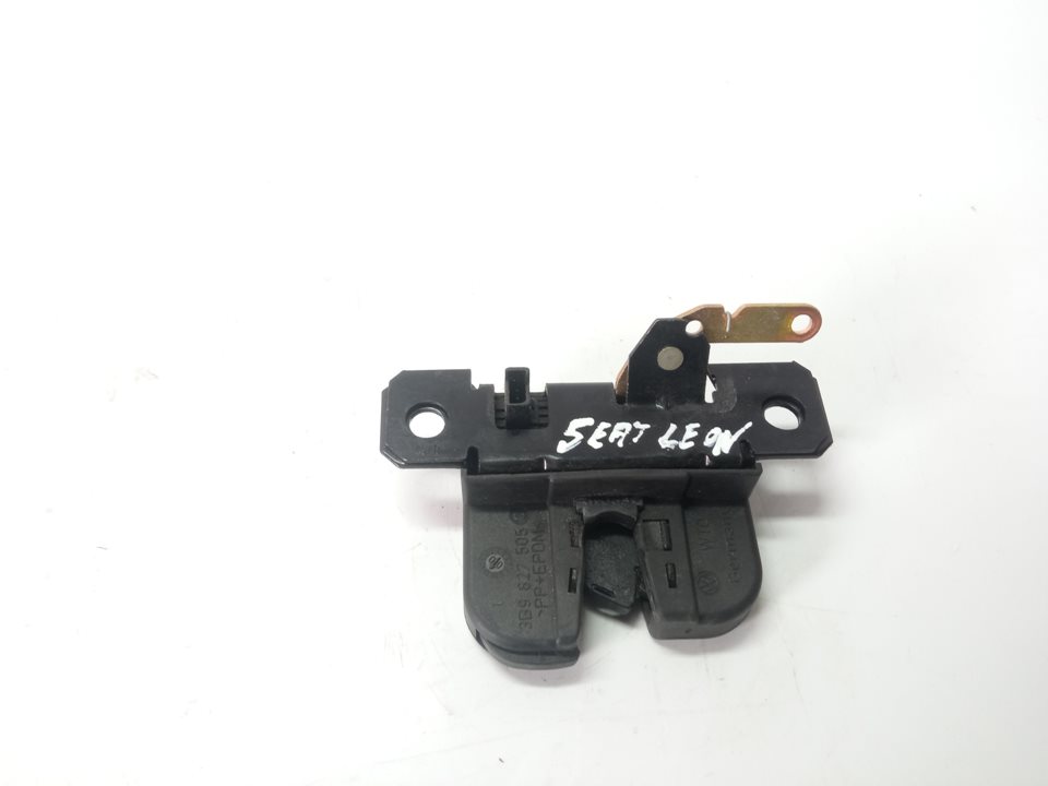 SEAT Leon 1 generation (1999-2005) Tailgate Boot Lock 6L6827505A, 3B9827505 18469501