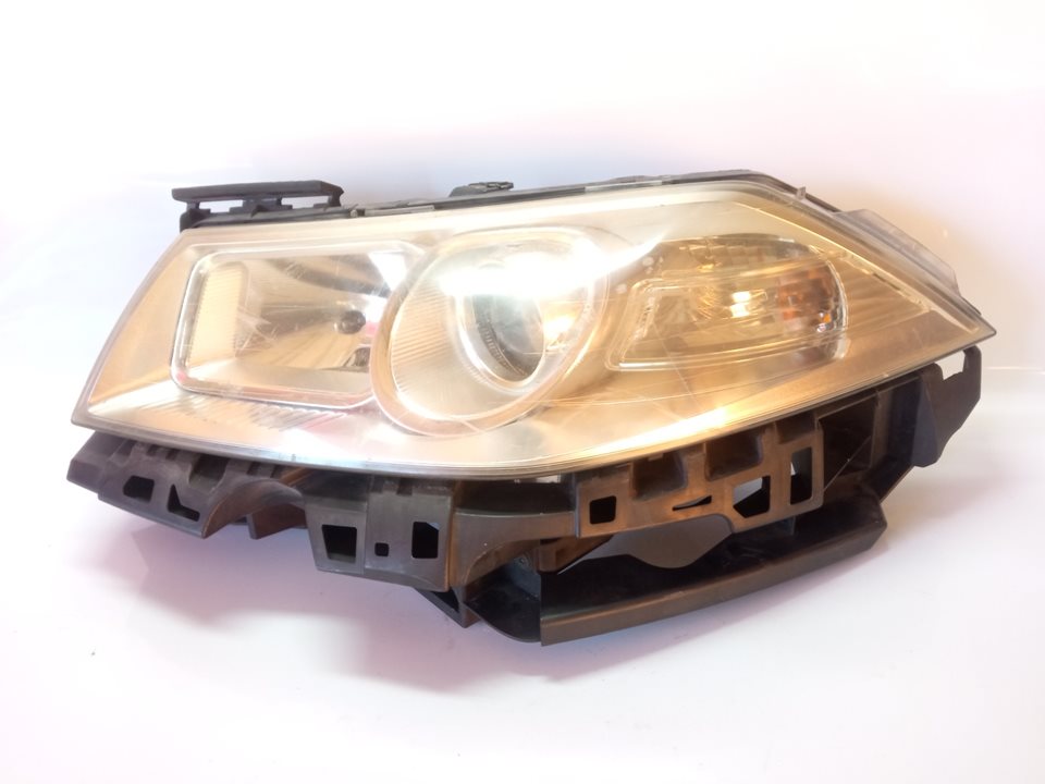 RENAULT Megane 2 generation (2002-2012) Фара передняя левая 89312730 18471719