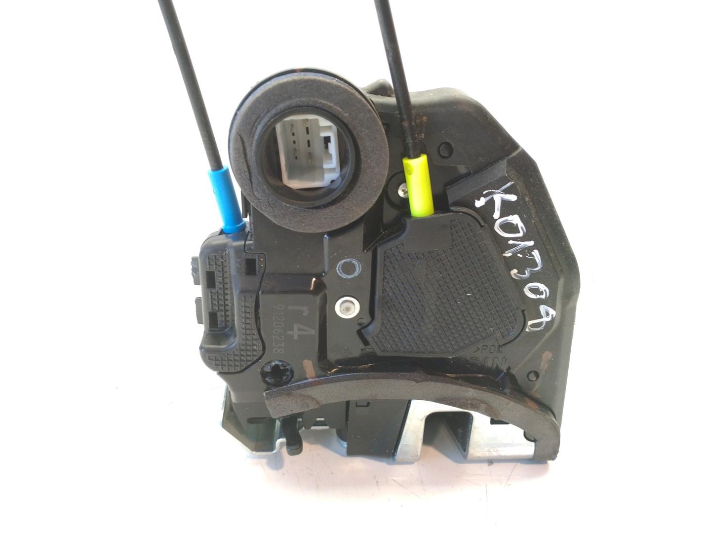 TOYOTA C-HR 1 generation (2016-2023) Rear Right Door Lock 69050F4010 18463533