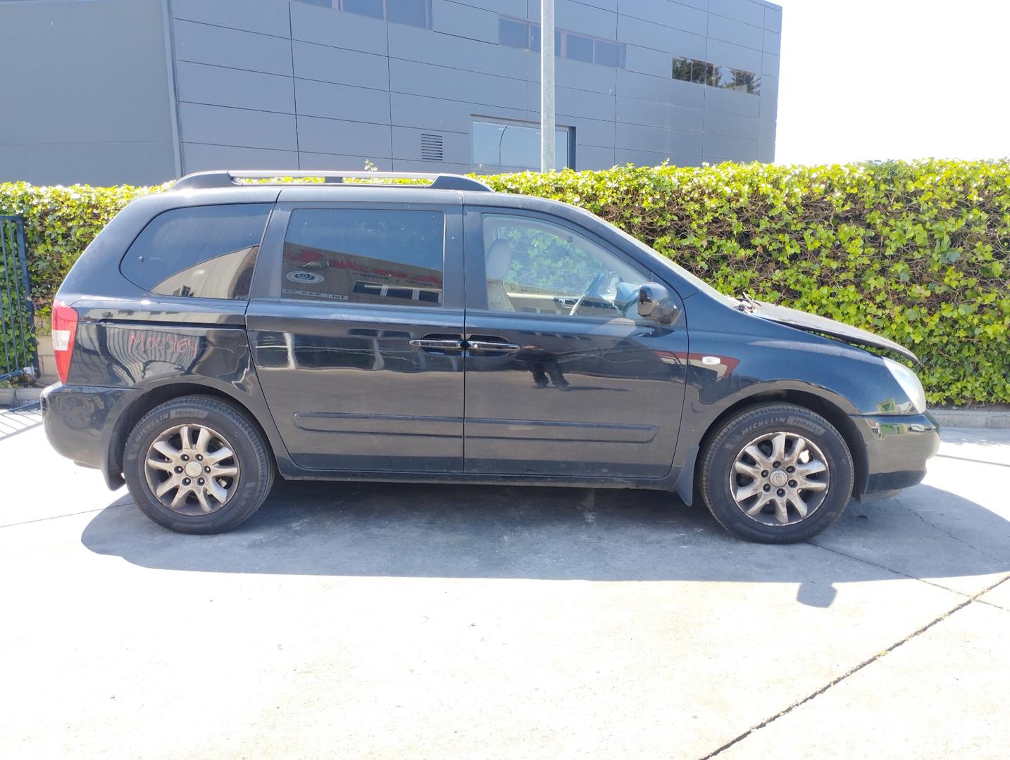 KIA Carnival 2 generation (2006-2010) Генератор 373004X900, 021319221 22708012