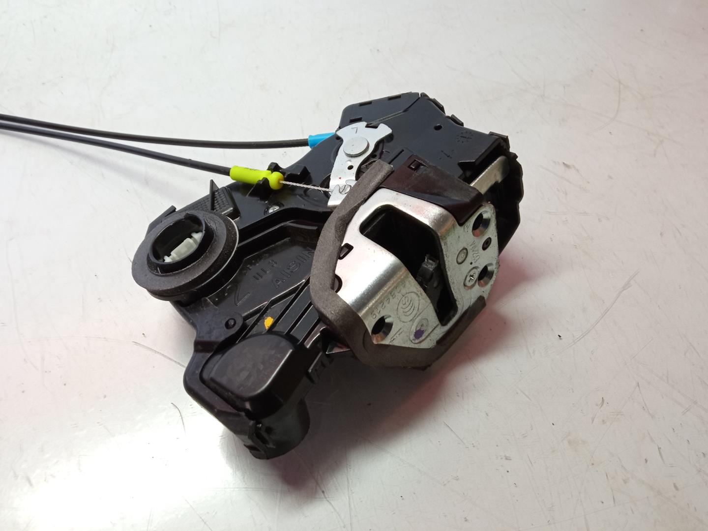 TOYOTA Auris 2 generation (2012-2015) Front Left Door Lock 6904002491 22678454