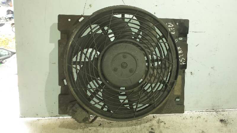 OPEL Astra H (2004-2014) Difūzoriaus ventiliatorius 0130303275, 9132916, GPB 25175176