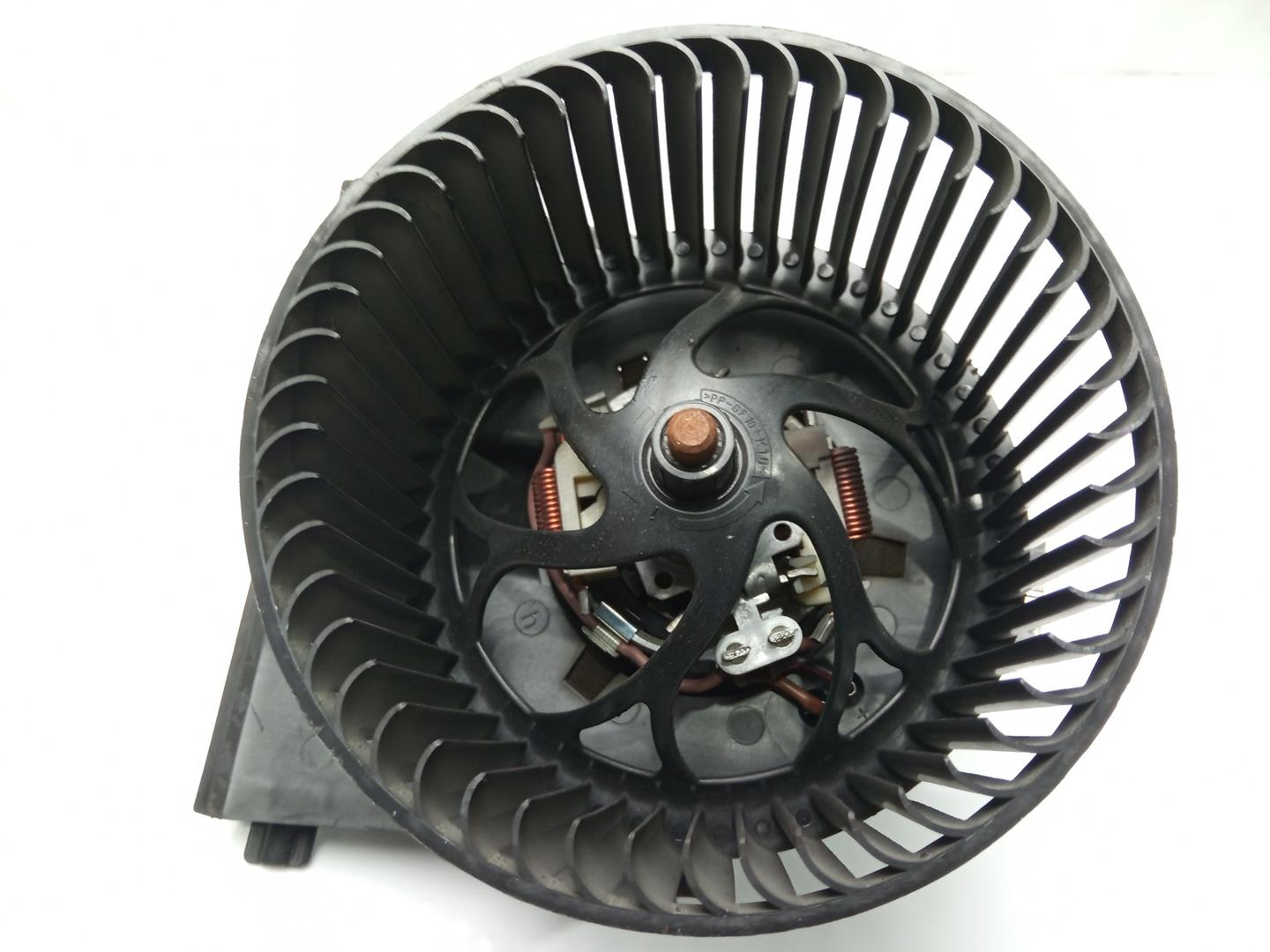 VOLKSWAGEN Bora 1 generation (1998-2005) Heater Blower Fan H35657880E 18475865