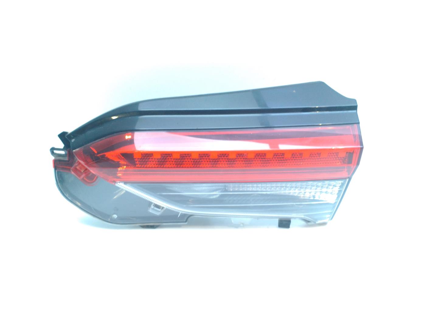 TOYOTA RAV4 4 generation (XA40) (2012-2018) Rear Right Taillight Lamp 8158042080 25062835