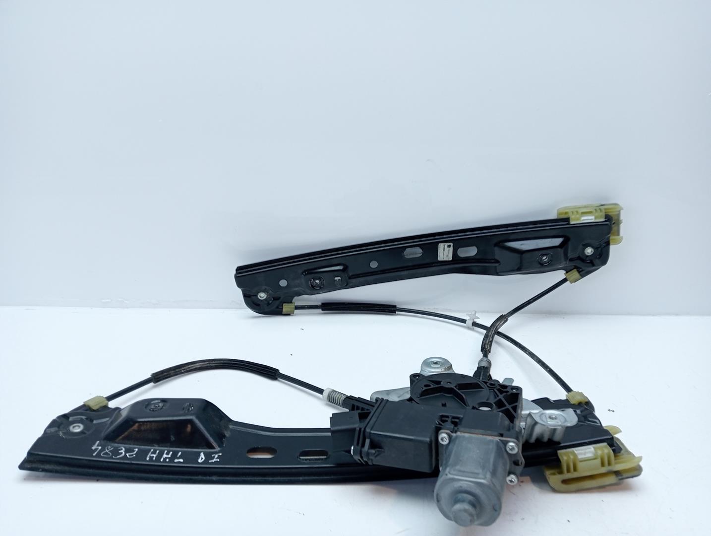 OPEL Insignia A (2008-2016) Regulator de geam ușă stânga față 20952751, 965872102 22707121