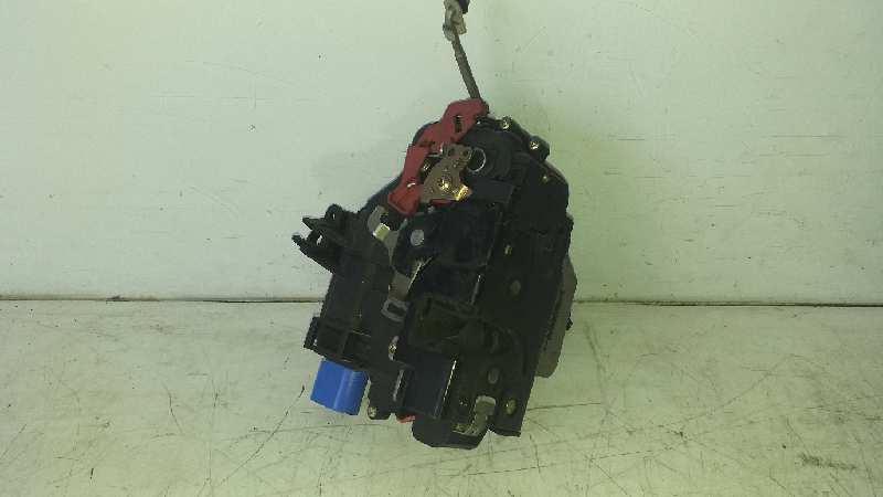 BMW A2 8Z (1999-2005) Front Right Door Lock 4E1837016 18409169