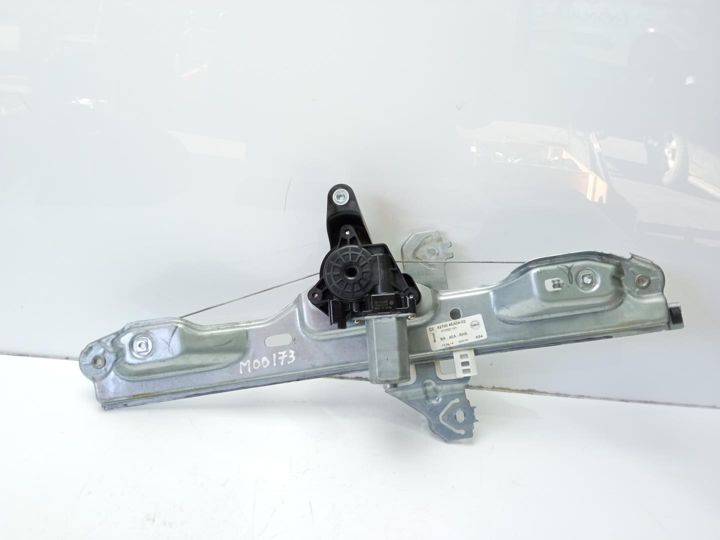 NISSAN Qashqai 2 generation (2013-2023) Bakre høyre dør vindusregulator 827004EA0A, GB558RC 18481037