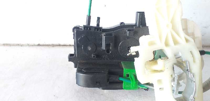 HYUNDAI i40 VF (1 generation) (2011-2020) Front Left Door Lock 813103Z000 25123212