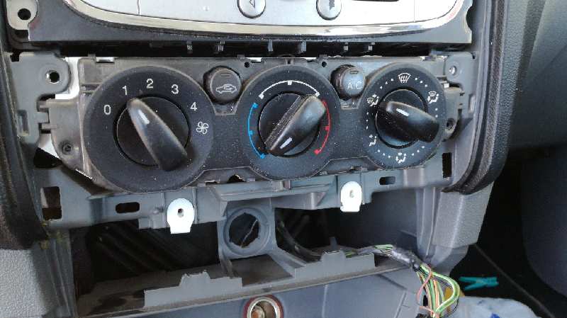 FORD Focus 2 generation (2004-2011) Climate  Control Unit 1374830, 7M5T19980AA 21994718