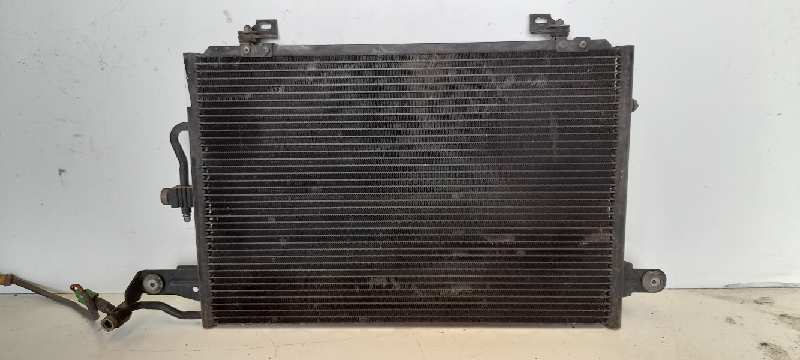 AUDI 100 4A/C4 (1990-1994) Охлаждающий радиатор 4A0260401AB 24093350