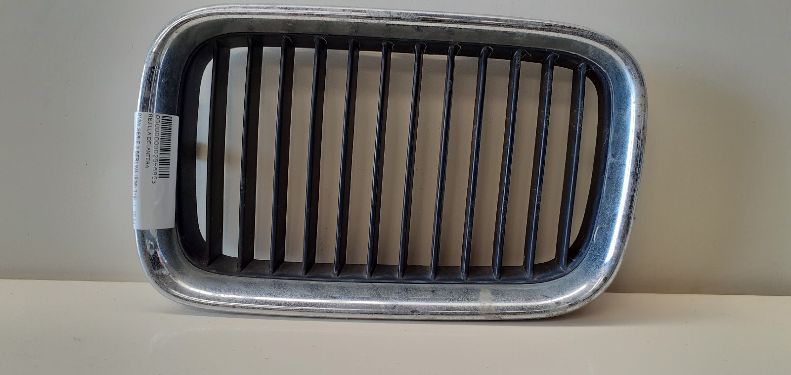 BMW 3 Series E36 (1990-2000) Priekinės radiatoriaus grotelės 51138122237, CROMADA 24090461