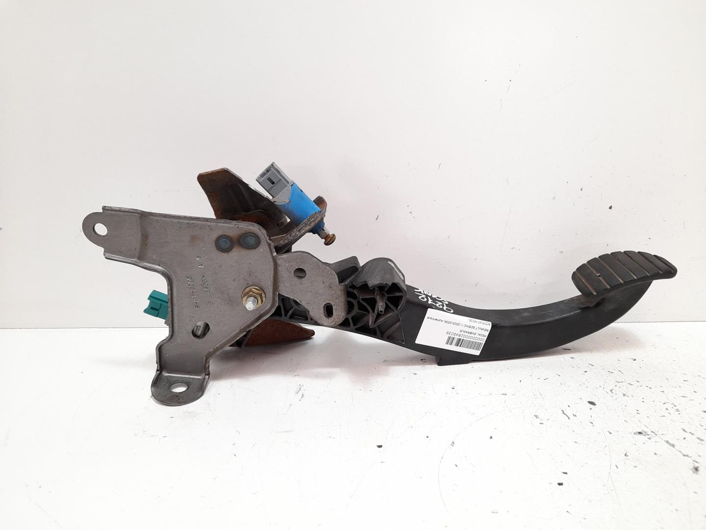 RENAULT Scenic 2 generation (2003-2010) Clutch Pedal 8200474535 24117604