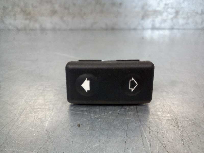 BMW 7 Series E32 (1986-1994) Rear Right Door Window Control Switch 61311379076, 1379076 21994535