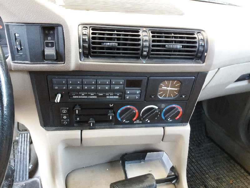 BMW 5 Series E34 (1988-1996) Pегулятор климы 24058282