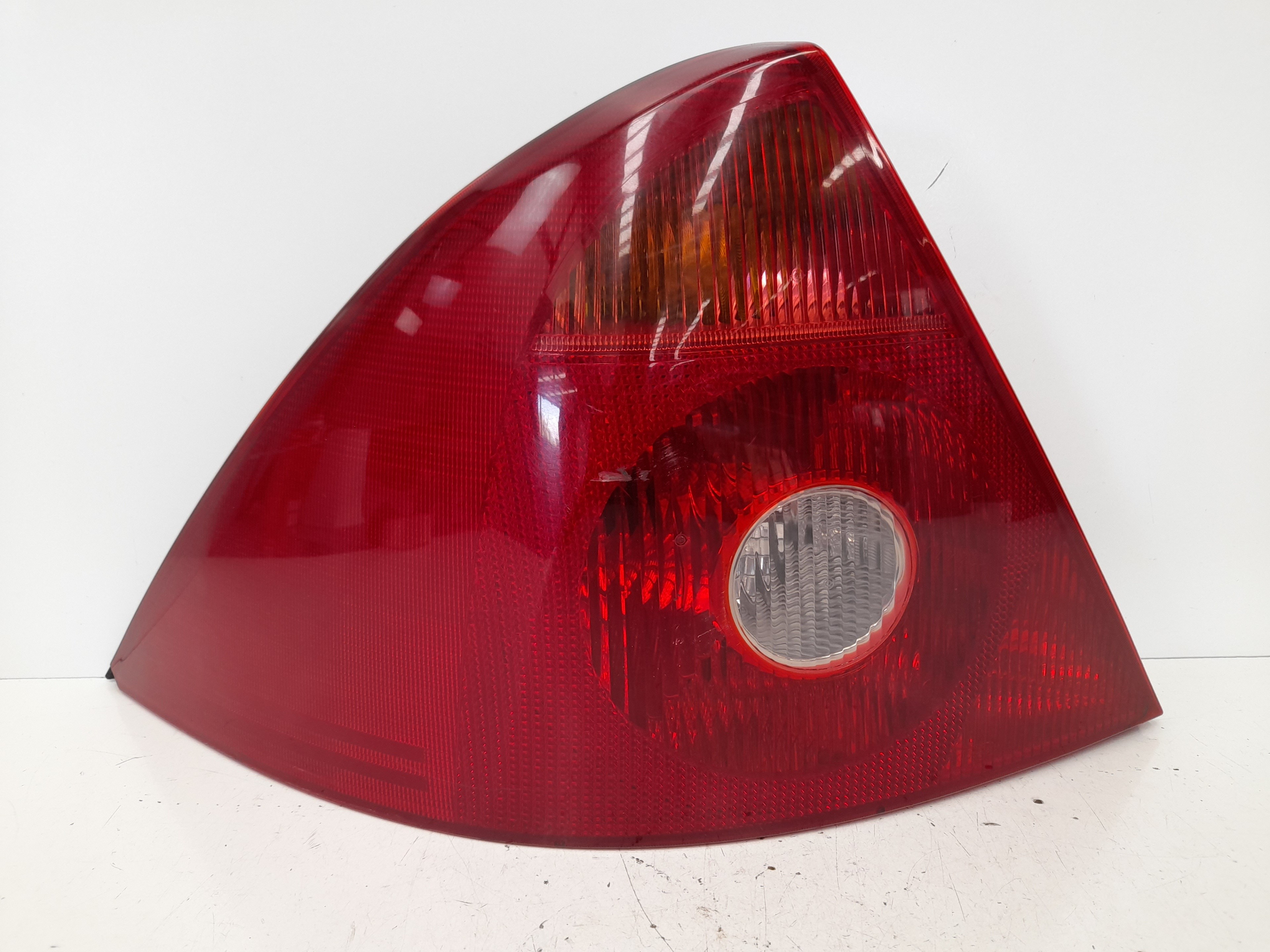 FORD Mondeo 3 generation (2000-2007) Rear Left Taillight 1S7113405A 22739246