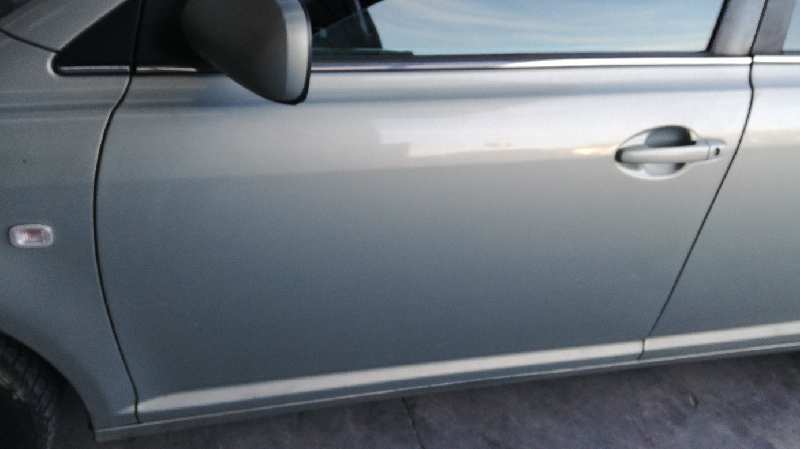 TOYOTA Avensis 2 generation (2002-2009) Galinės kairės durys 6700405130 24547573