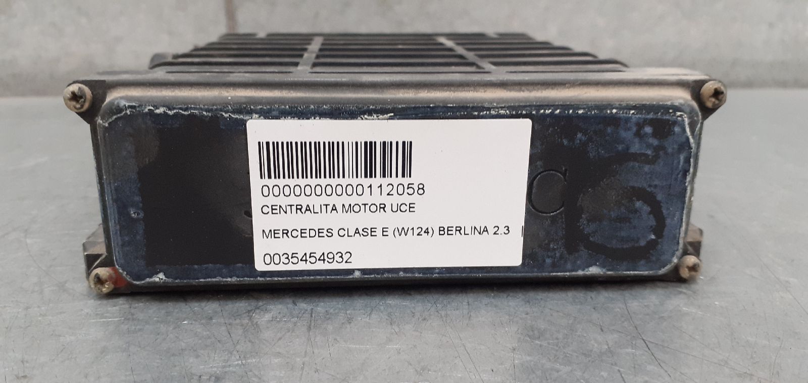 MERCEDES-BENZ E-Class W124 (1984-1997) Variklio kompiuteris 0035454932, 0280800124 24120510