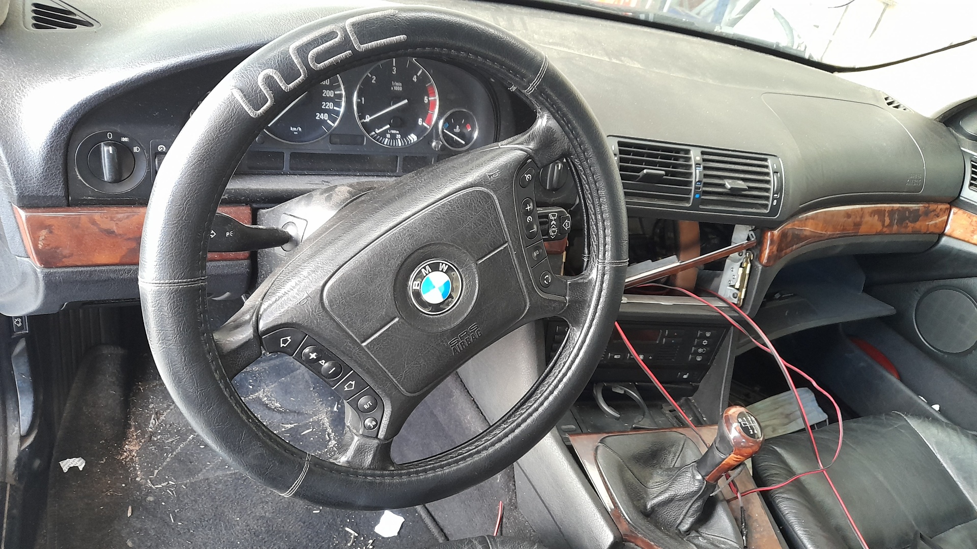 BMW 5 Series E39 (1995-2004) Langų skysčio (apiplovimo) bakelio varikliukas 67128377612 22347933