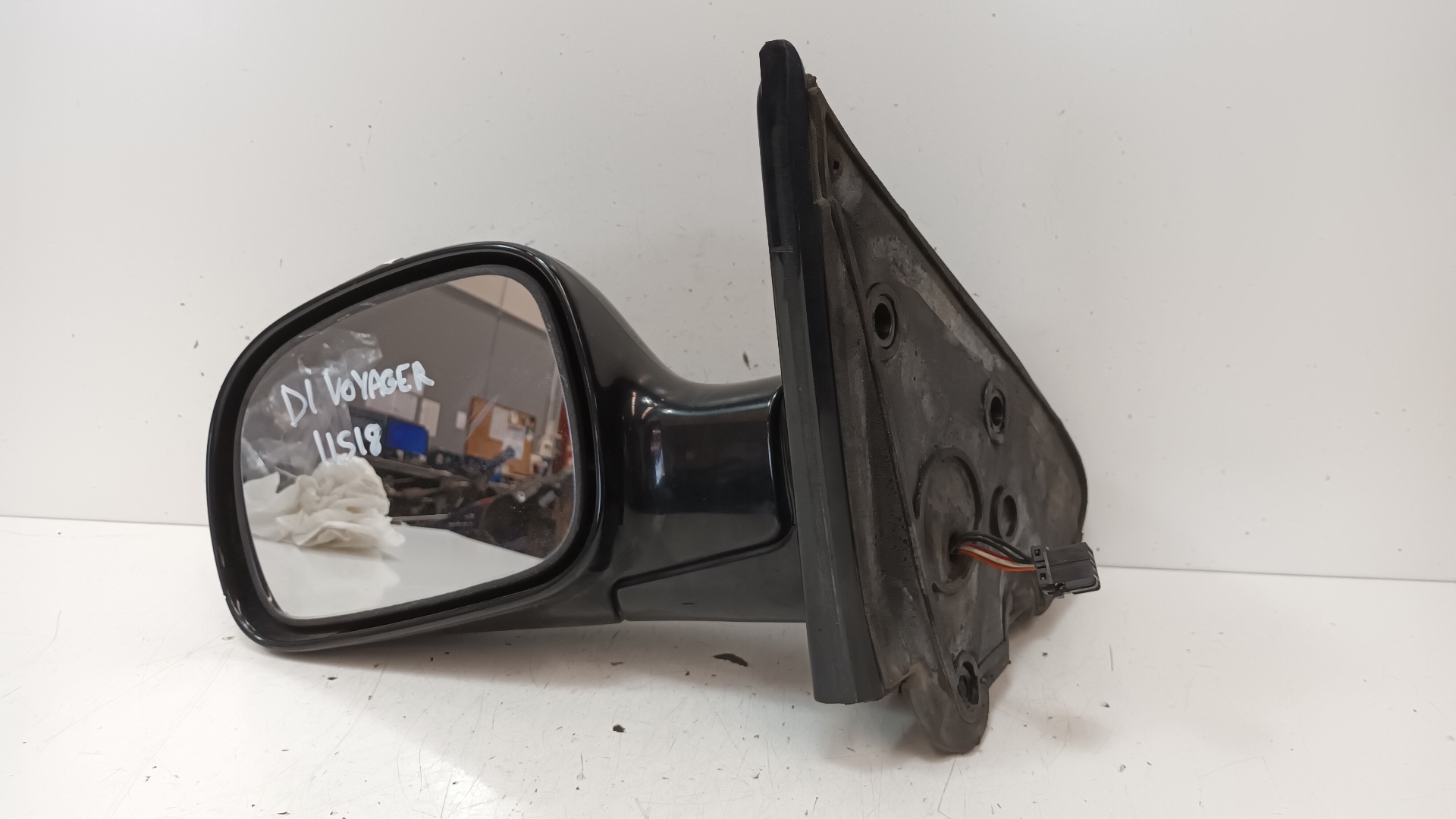 CHRYSLER Voyager 4 generation (2001-2007) Left Side Wing Mirror ELECTRICO 24673843