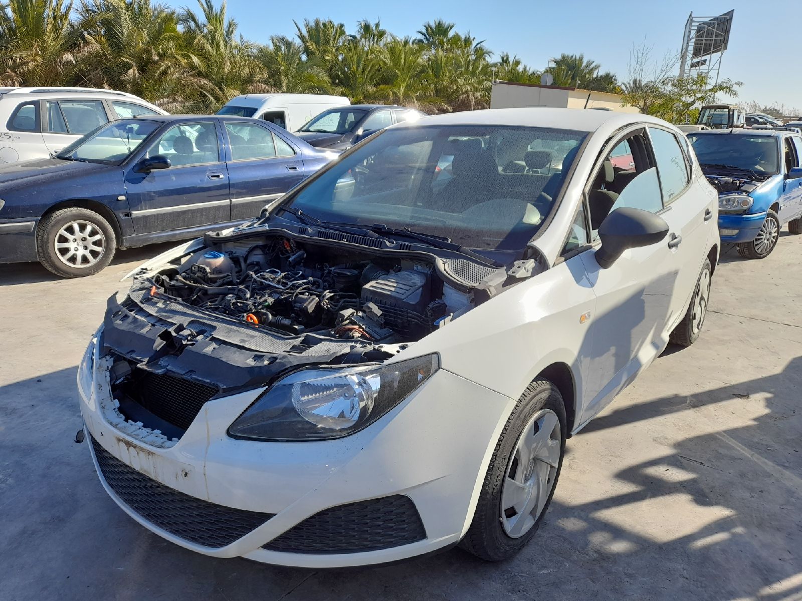SEAT Ibiza 4 generation (2008-2017) Tepalo aušintuvas 03L117021C 23575192