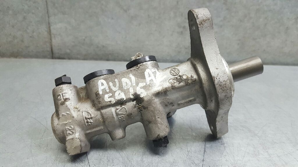 AUDI A2 8Z (1999-2005) Рабочий тормозной цилиндр 8Z1614019 24069657