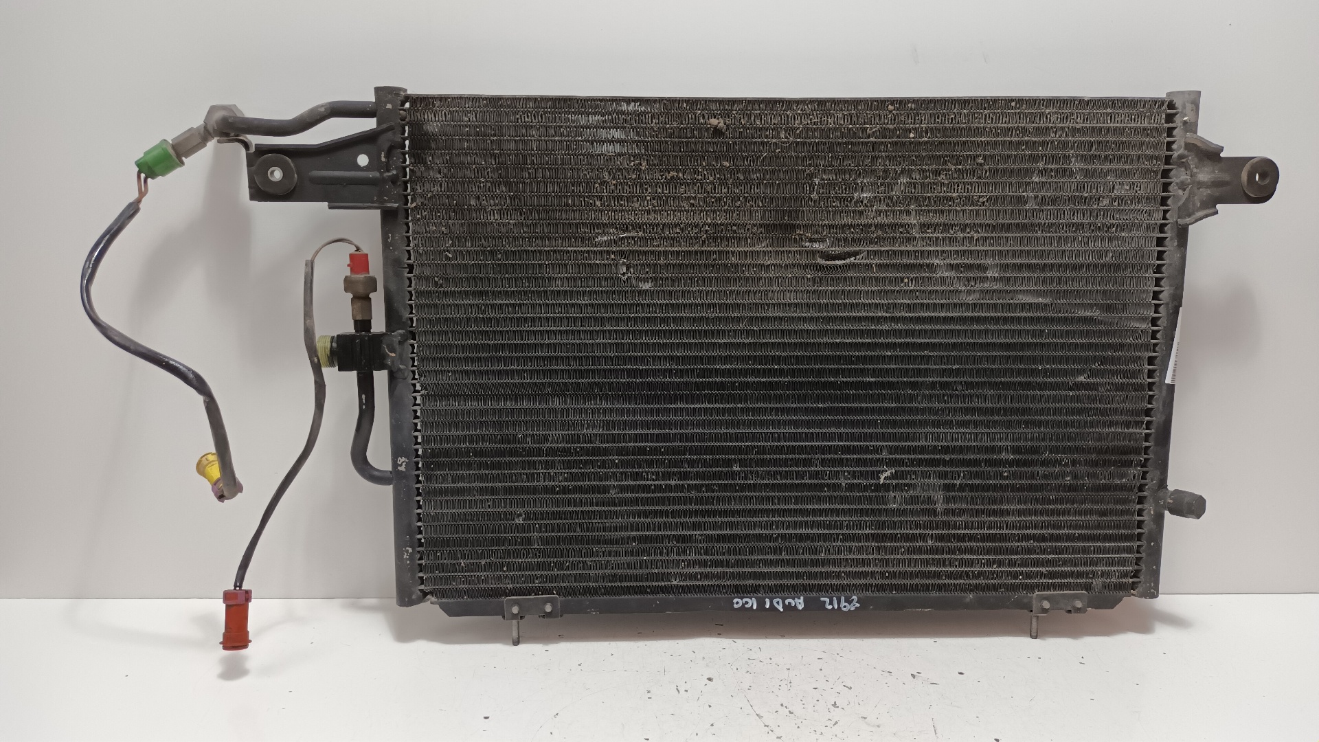 AUDI 100 4A/C4 (1990-1994) Aušinimo radiatorius 24116701