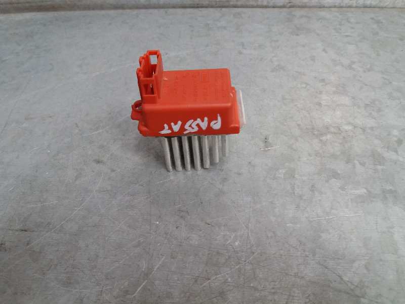 VOLKSWAGEN Passat B5 (1996-2005) Interior Heater Resistor 5DS00646701, 8D1907521 24055900