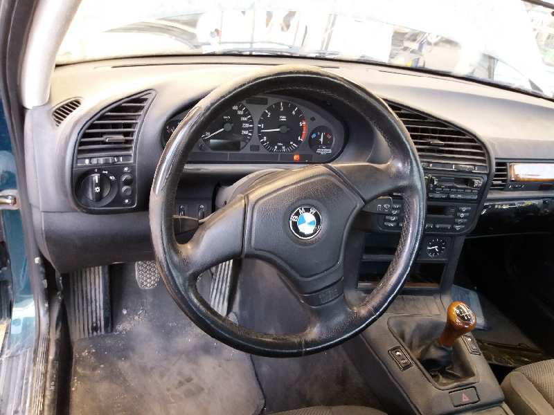 BMW 3 Series E36 (1990-2000) Galinis dešinys suportas 24054729