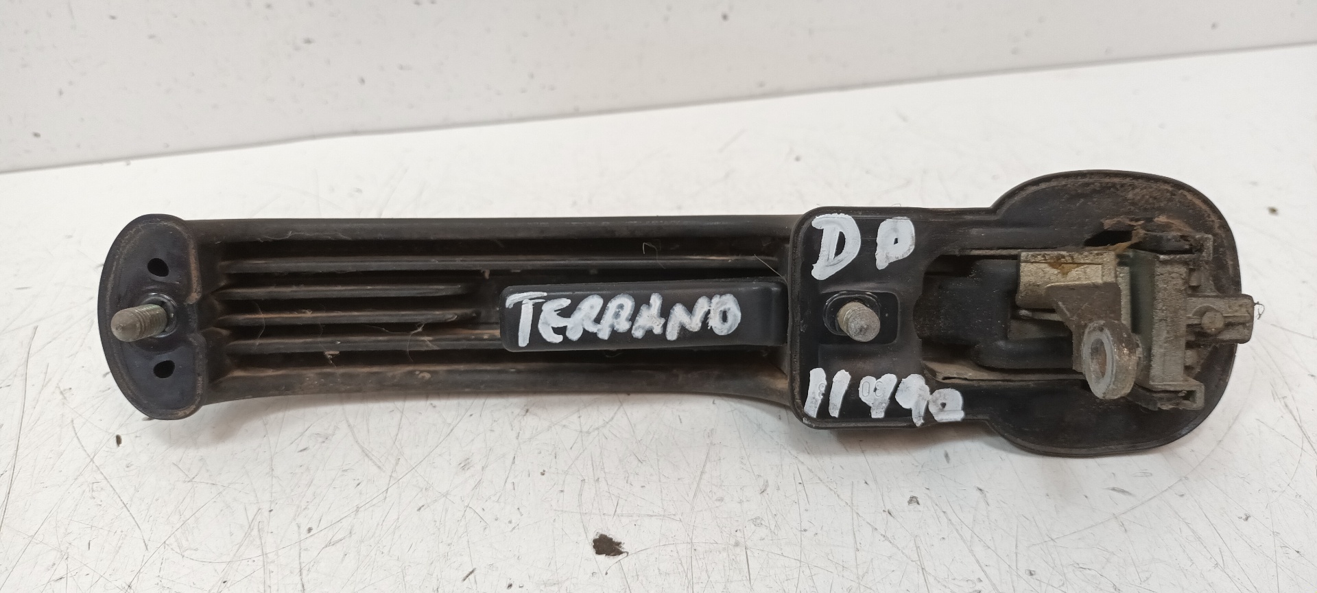 NISSAN Terrano 1 generation (1985-1995) Front Right Door Exterior Handle 24535191