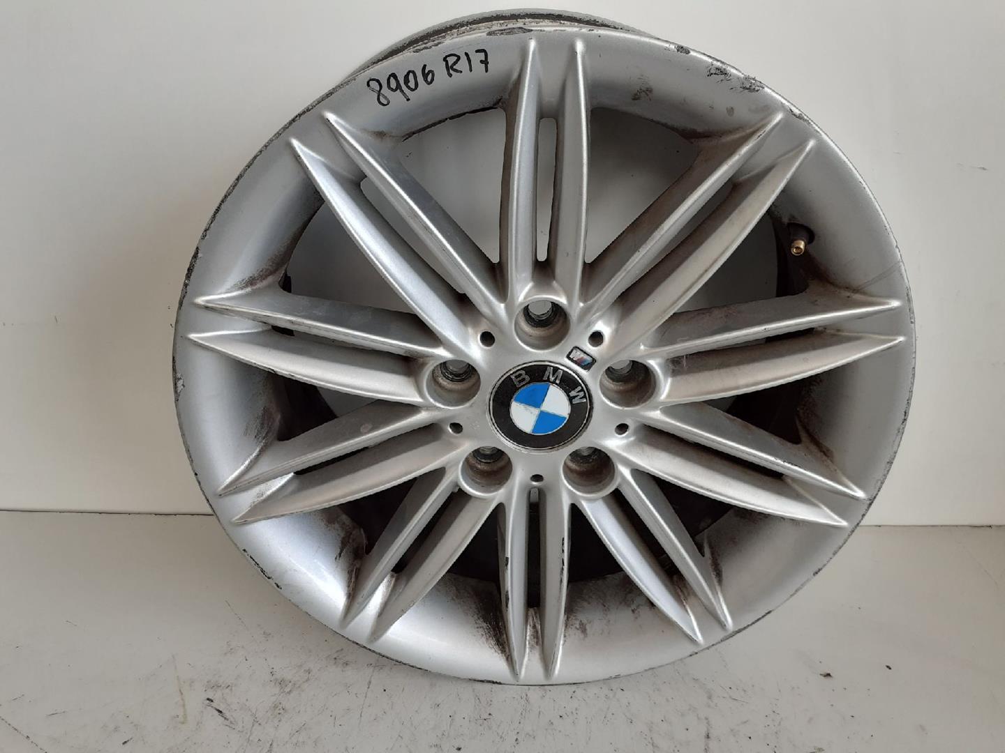 BMW 1 Series E81/E82/E87/E88 (2004-2013) Tire R17 24105121