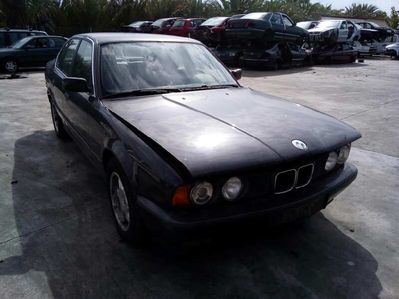 BMW 5 Series E34 (1988-1996) Greičių dėžės trumpas kardanas 26111227214 24029859