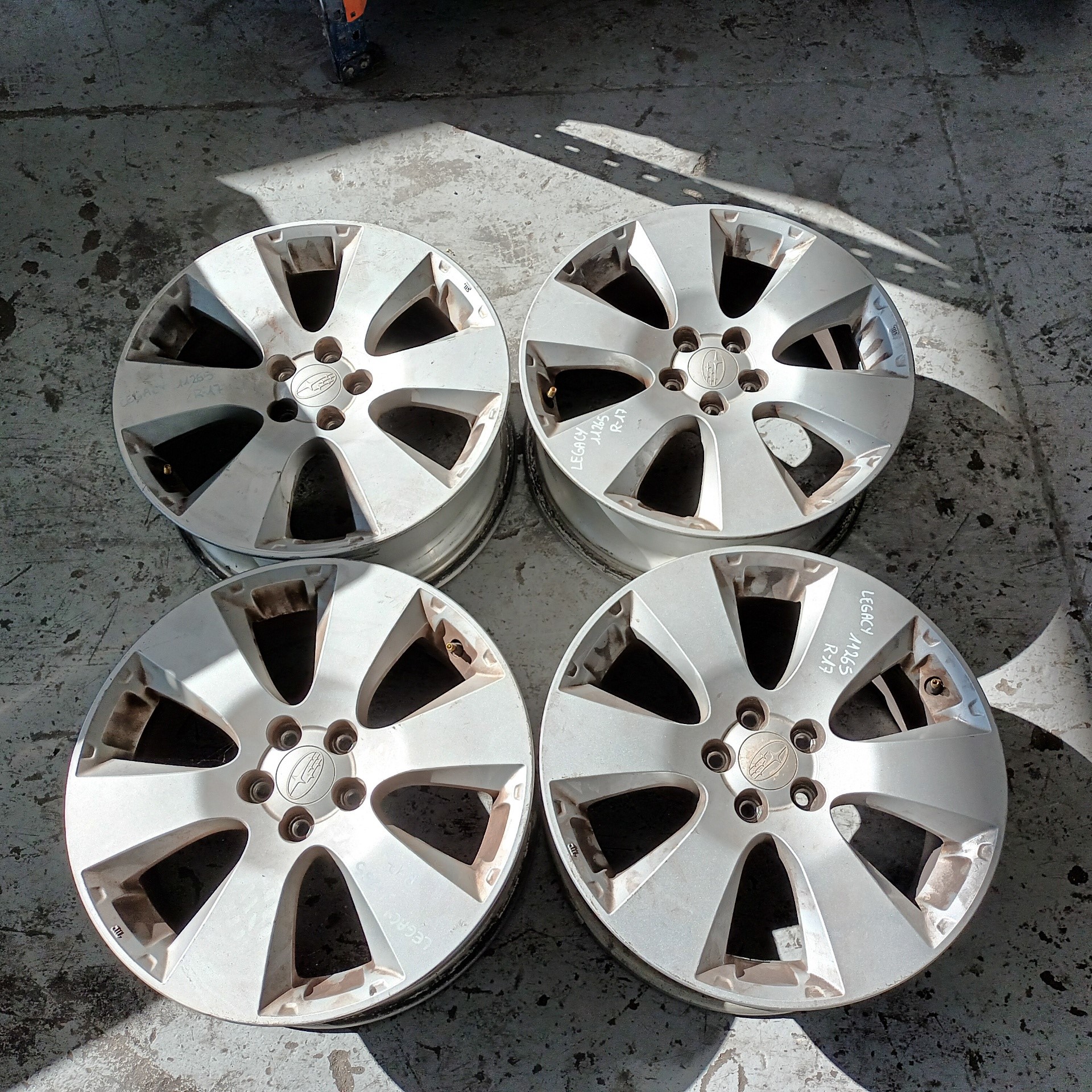 SUBARU Legacy 5 generation (2009-2015) Wheel Set ALUMINIO 24601781