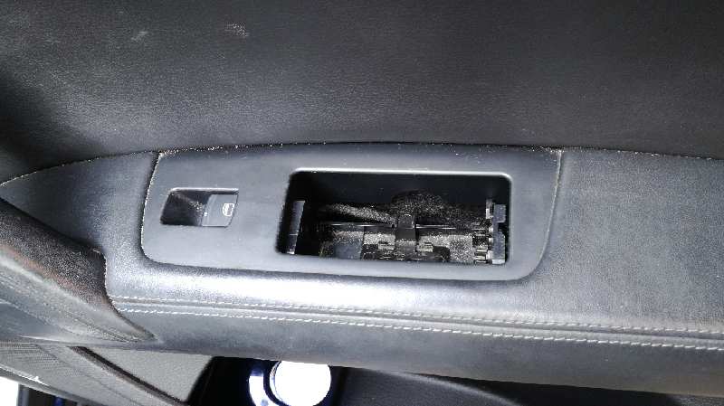 AUDI Q7 4L (2005-2015) Rear Right Door Window Control Switch 4F0959855A 24062324