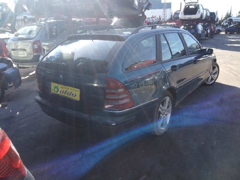 MERCEDES-BENZ C-Class W203/S203/CL203 (2000-2008) Блок предохранителей 2035450701 19084851