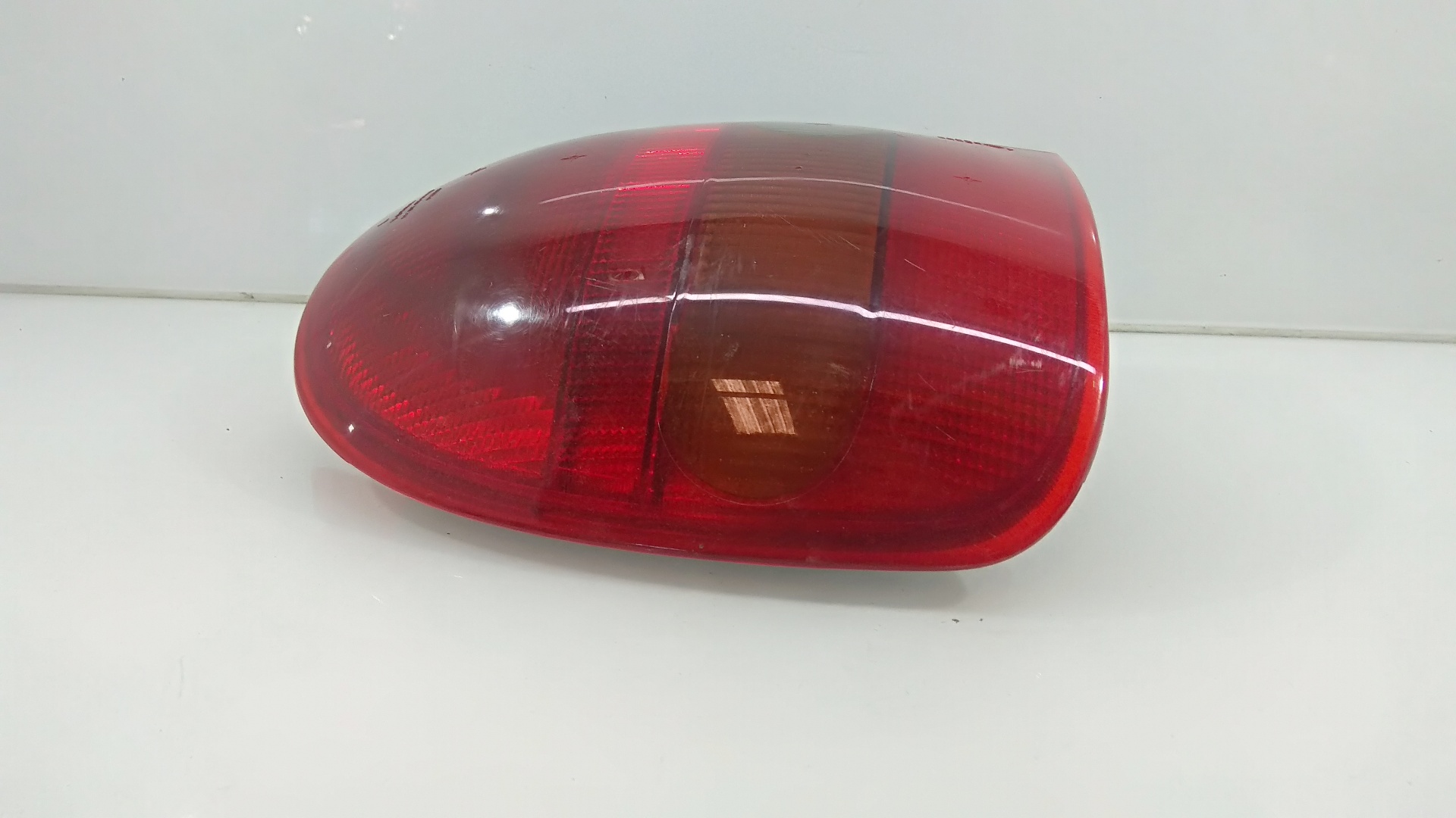 BMW 3 Series E36 (1990-2000) Rear Left Taillight 25371569