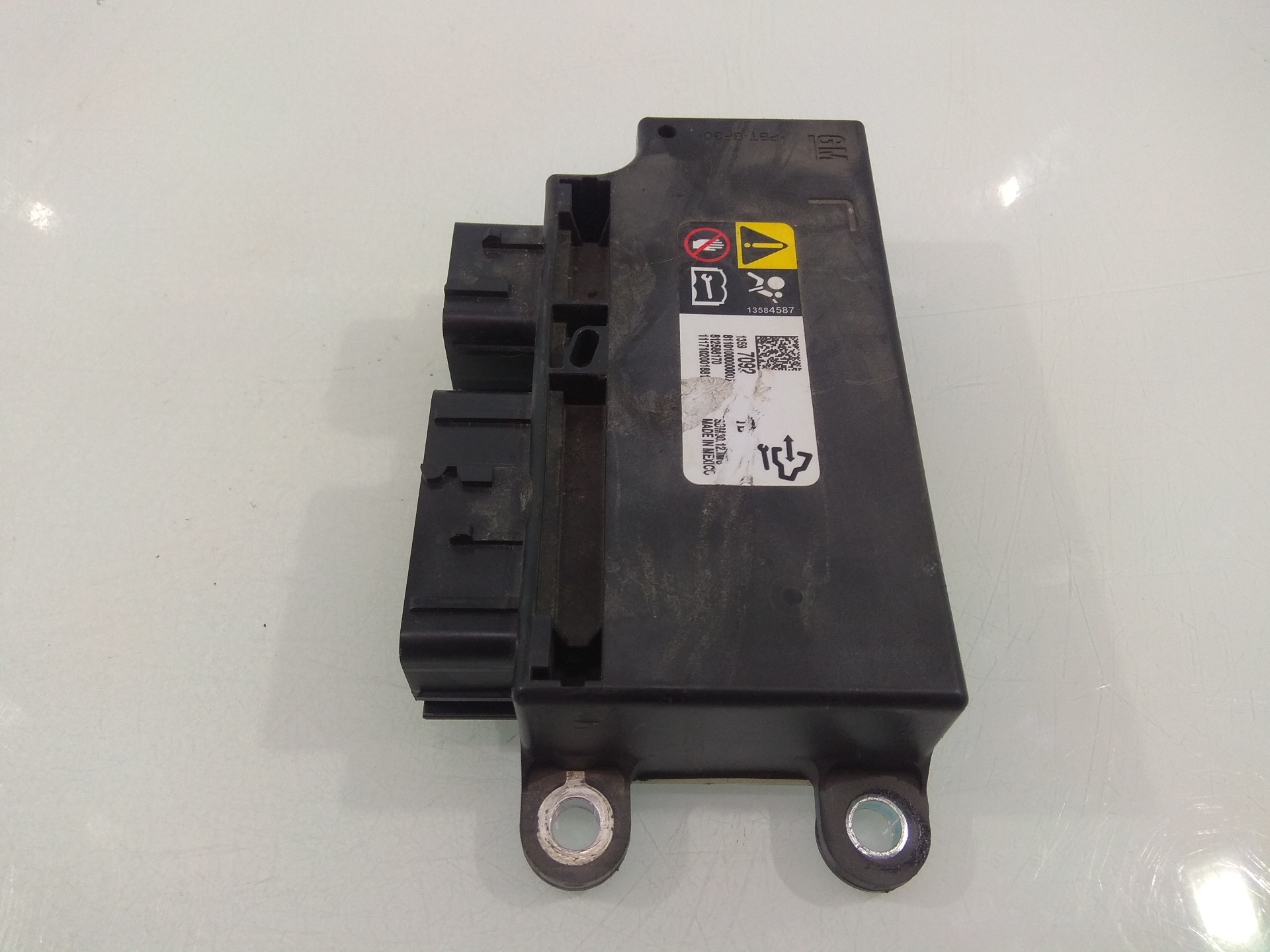 OPEL Corsa D (2006-2020) SRS Control Unit 13597092 22328807