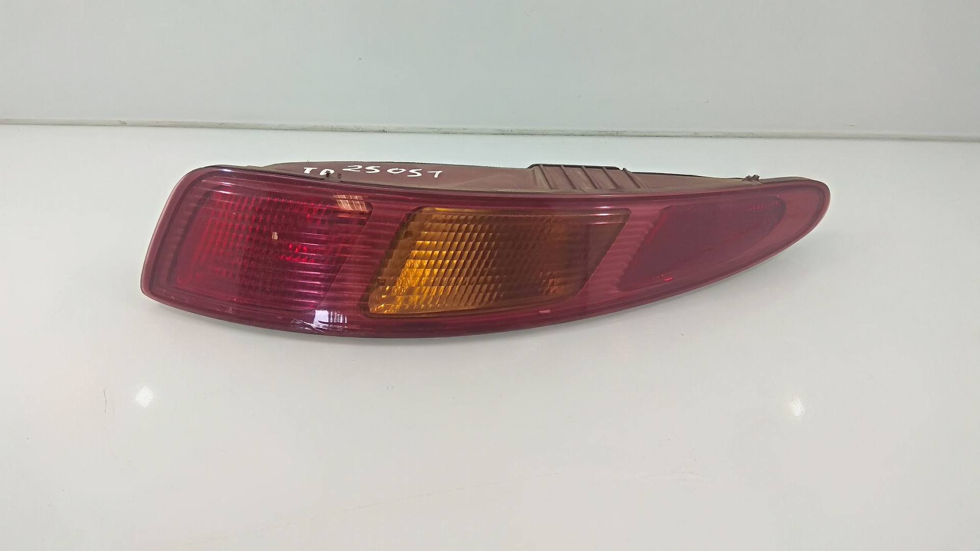 ALFA ROMEO GT 937 (2003-2010) Baglygte højre baglygte 60681558 25356595