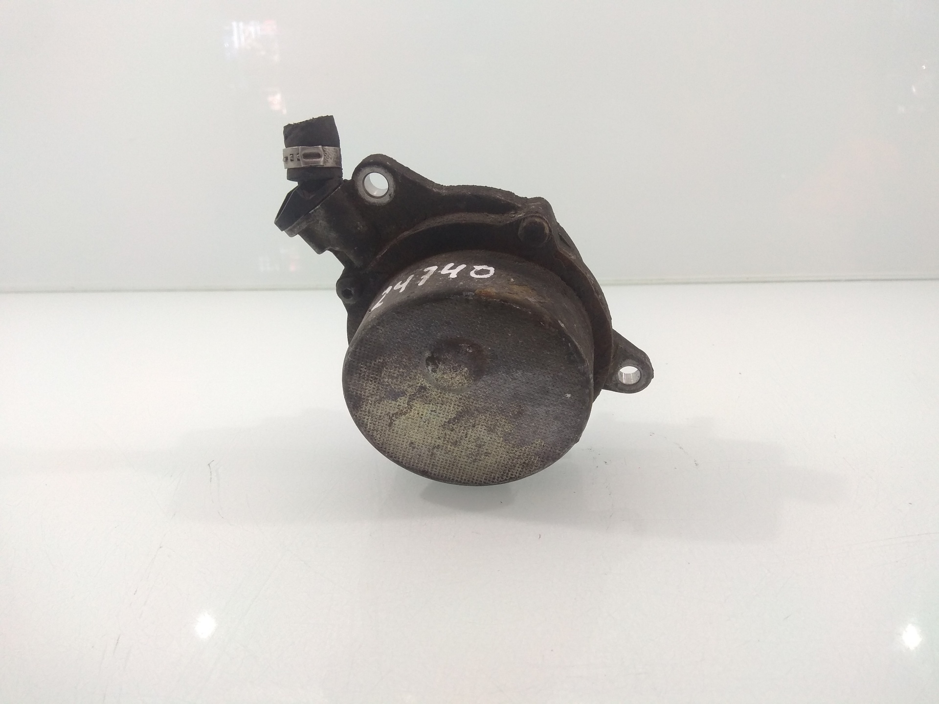 BMW 3 Series E90/E91/E92/E93 (2004-2013) Vákuová pumpa 700437012 25072870