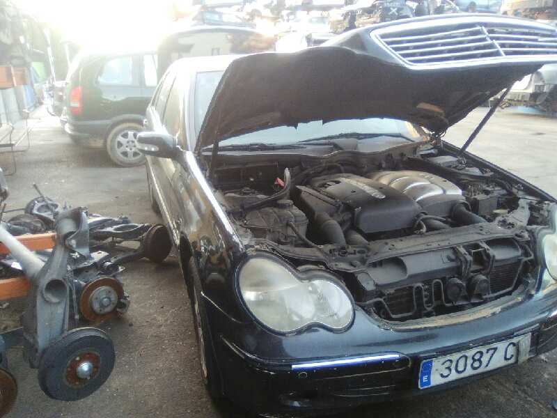 MERCEDES-BENZ C-Class W203/S203/CL203 (2000-2008) Jobb hátsó ajtó ablakemelője A2038203042 18988136