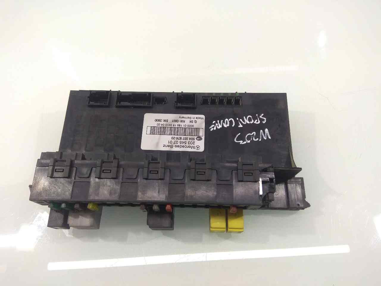 MERCEDES-BENZ C-Class W203/S203/CL203 (2000-2008) Fuse Box 2035450701 19084851