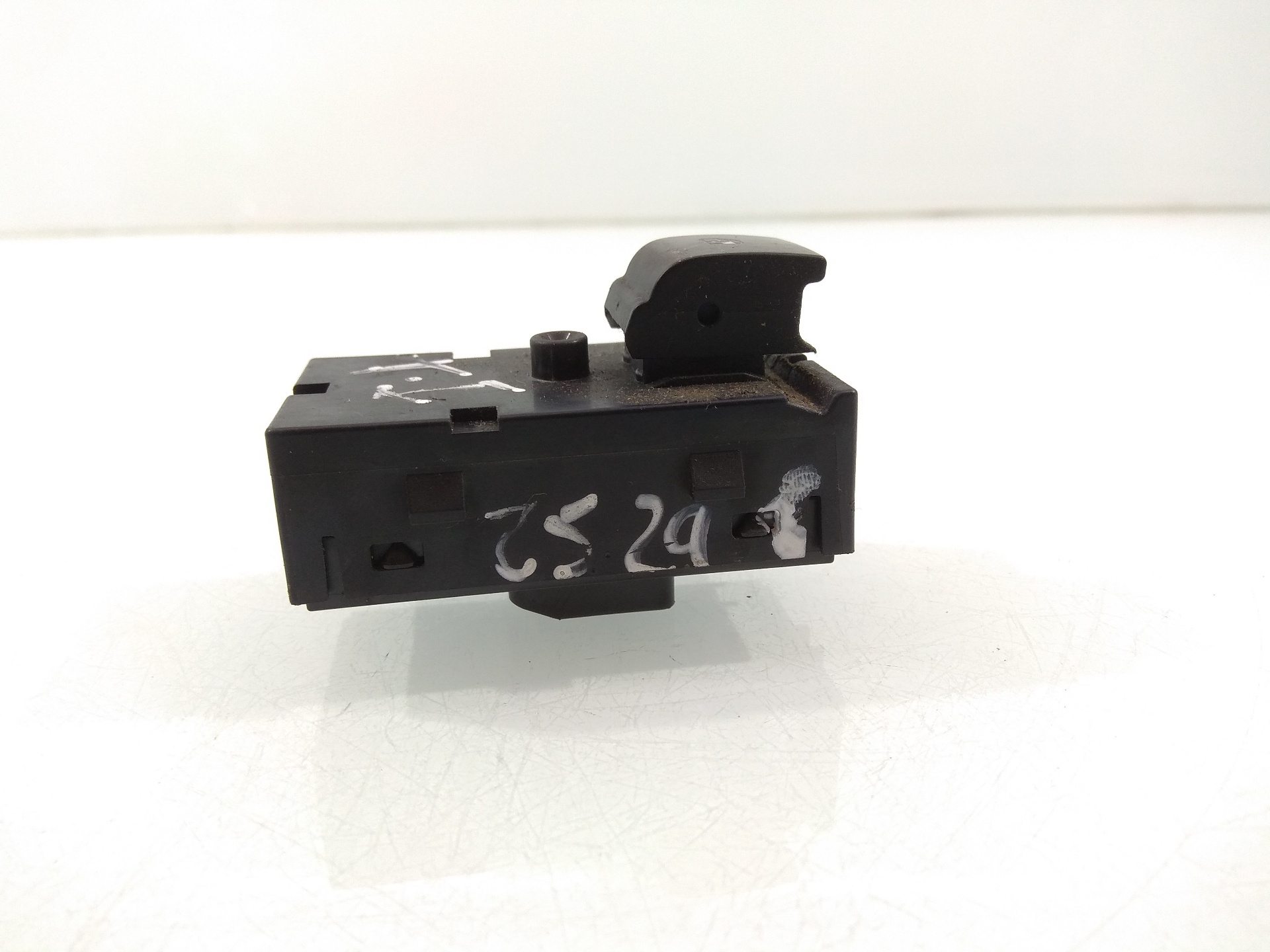 OPEL Astra K (2015-2021) Rear Right Door Window Control Switch 13408452 19202910