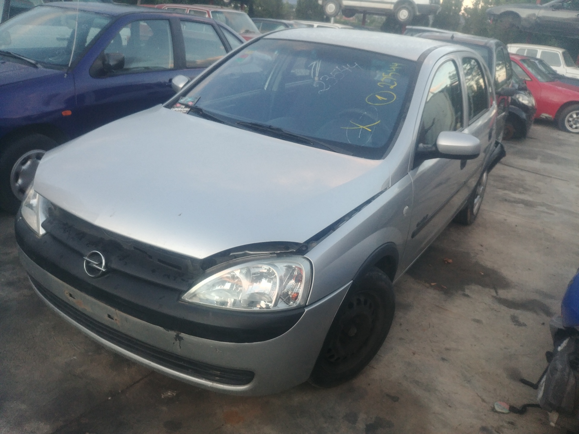 RENAULT Corsa C (2000-2006) Toinen osa 25071212