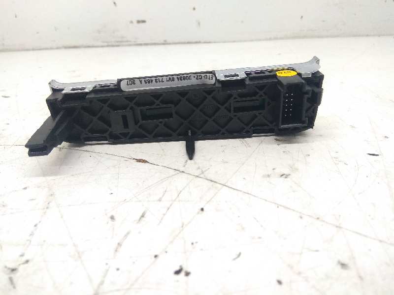 AUDI A3 8V (2012-2020) Other Control Units 8V1713463A 19090374