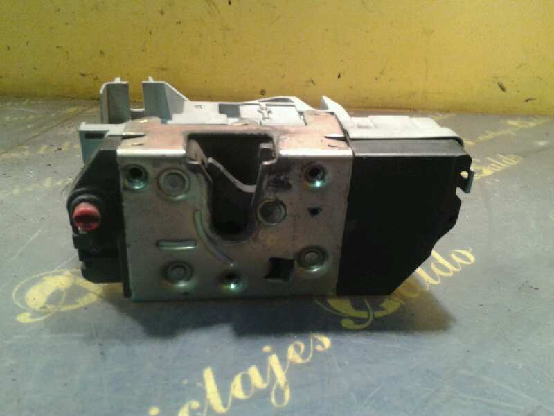 PEUGEOT 307 1 generation (2001-2008) Front Right Door Lock ELECTRICA 18893409