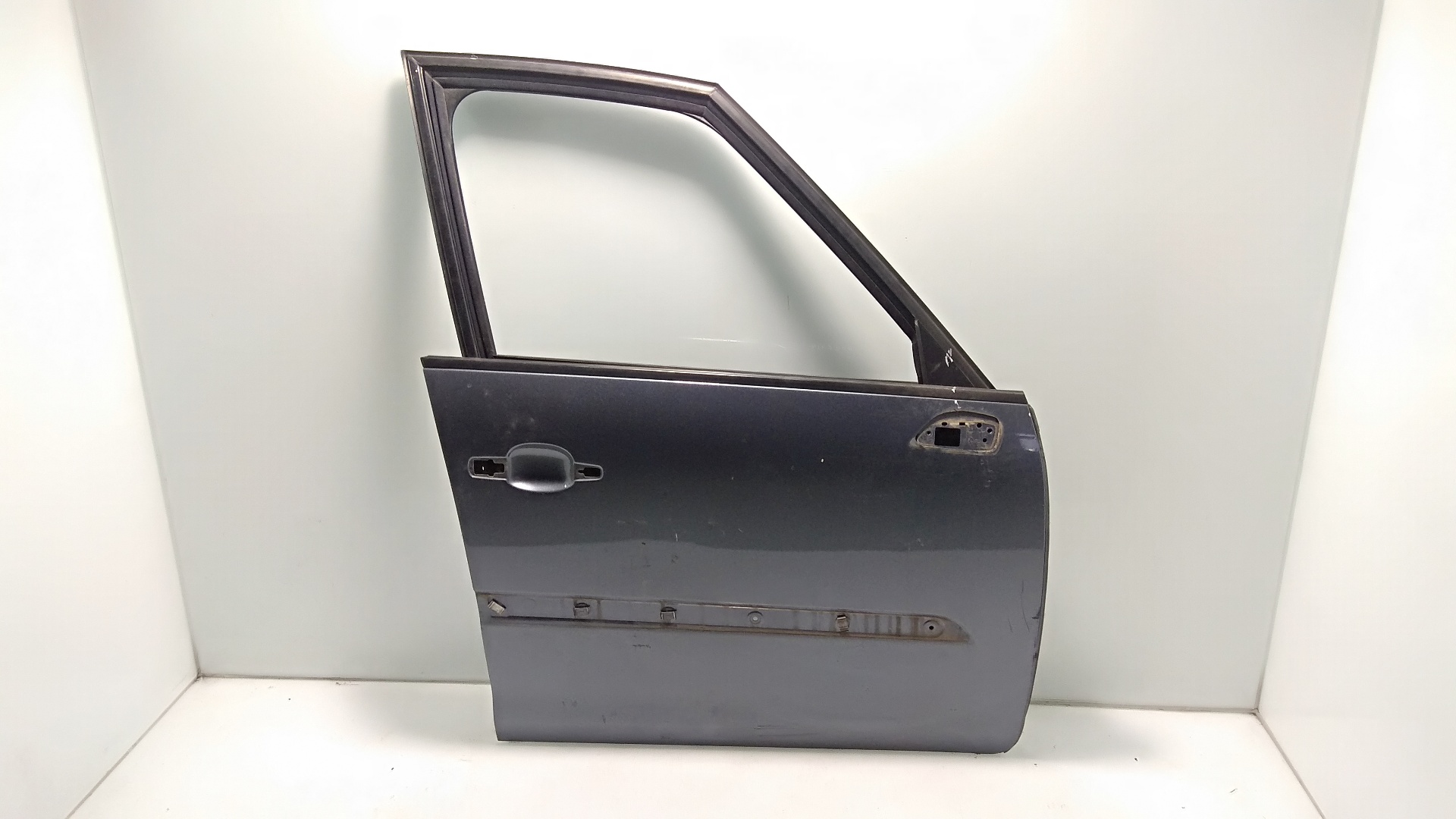 CITROËN C4 Picasso 1 generation (2006-2013) Front Right Door GRISOSCURO 24408145