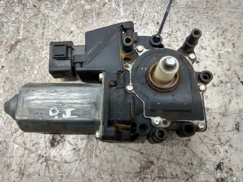 AUDI A6 C5/4B (1997-2004) Front Left Door Window Regulator Motor 119024114 18856624