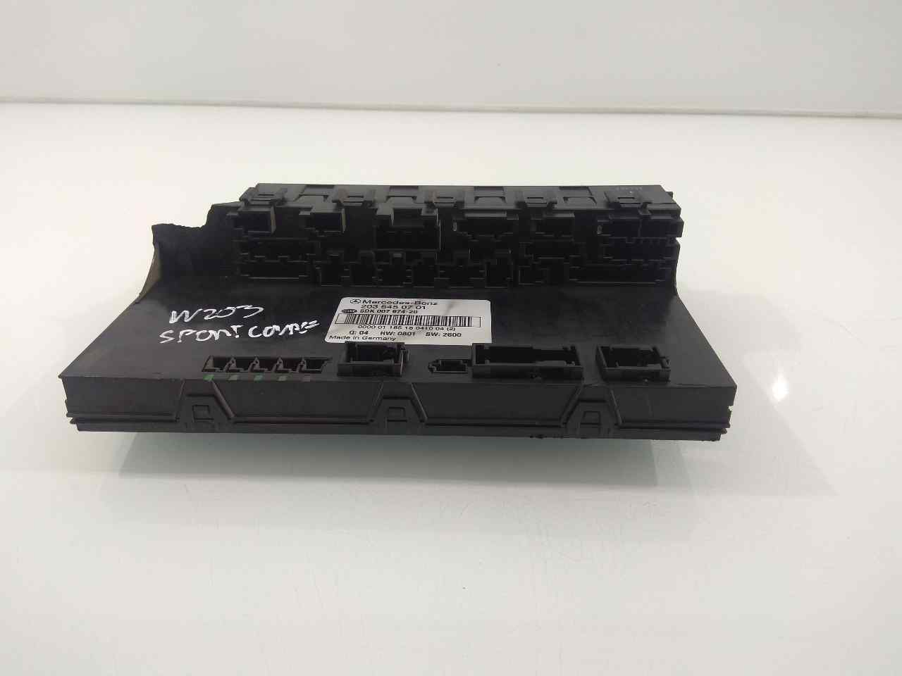 MERCEDES-BENZ C-Class W203/S203/CL203 (2000-2008) Fuse Box 2035450701 19084851