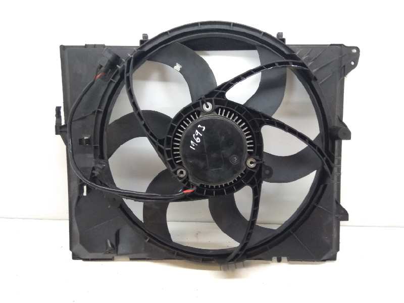 BMW 1 Series E81/E82/E87/E88 (2004-2013) Ventilateur diffuseur 24405429